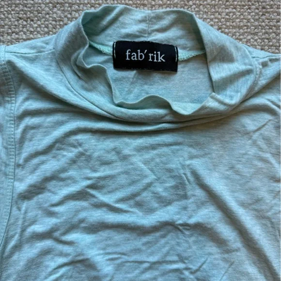 Fabrik fab’rik Mint Green Sleeveless top with Ribbed back feature in Size Small - Picture 3 of 7